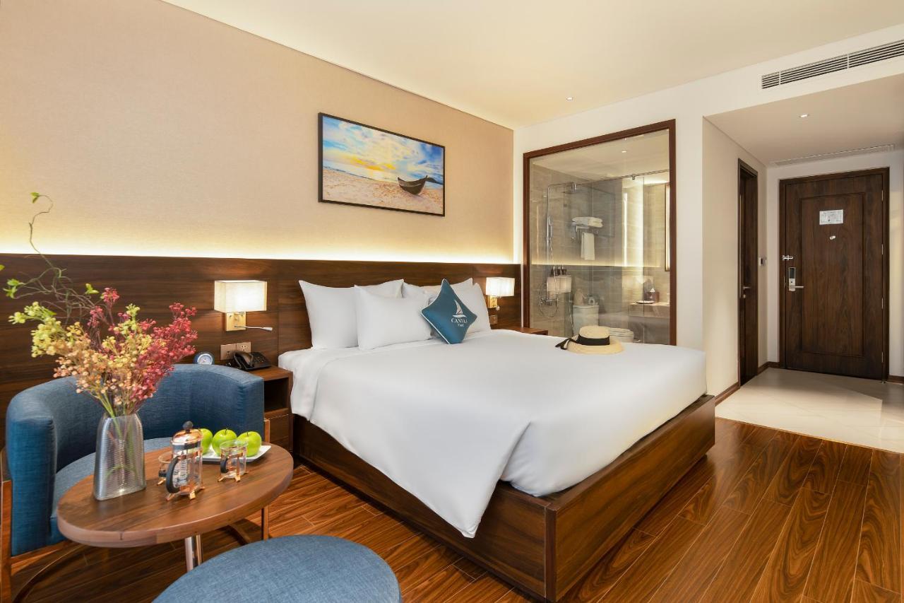 Canvas Danang Beach Hotel Екстер'єр фото