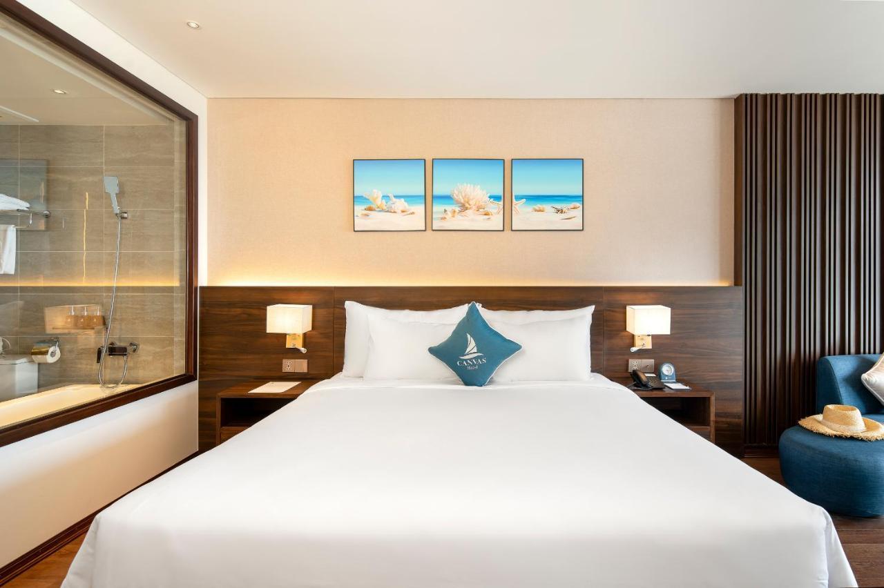 Canvas Danang Beach Hotel Екстер'єр фото