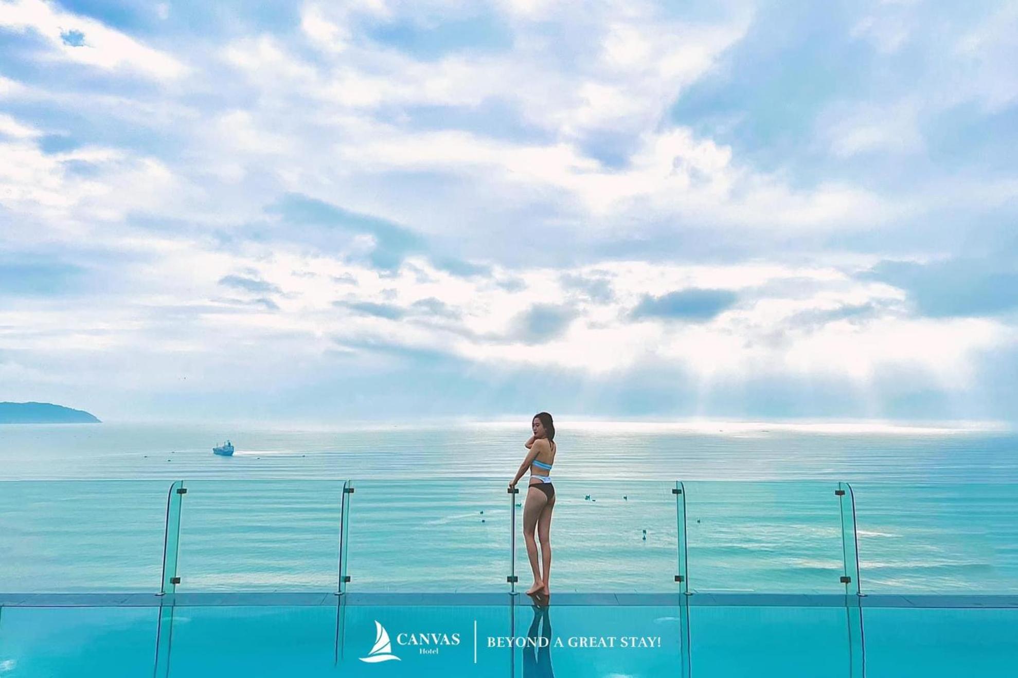 Canvas Danang Beach Hotel Екстер'єр фото