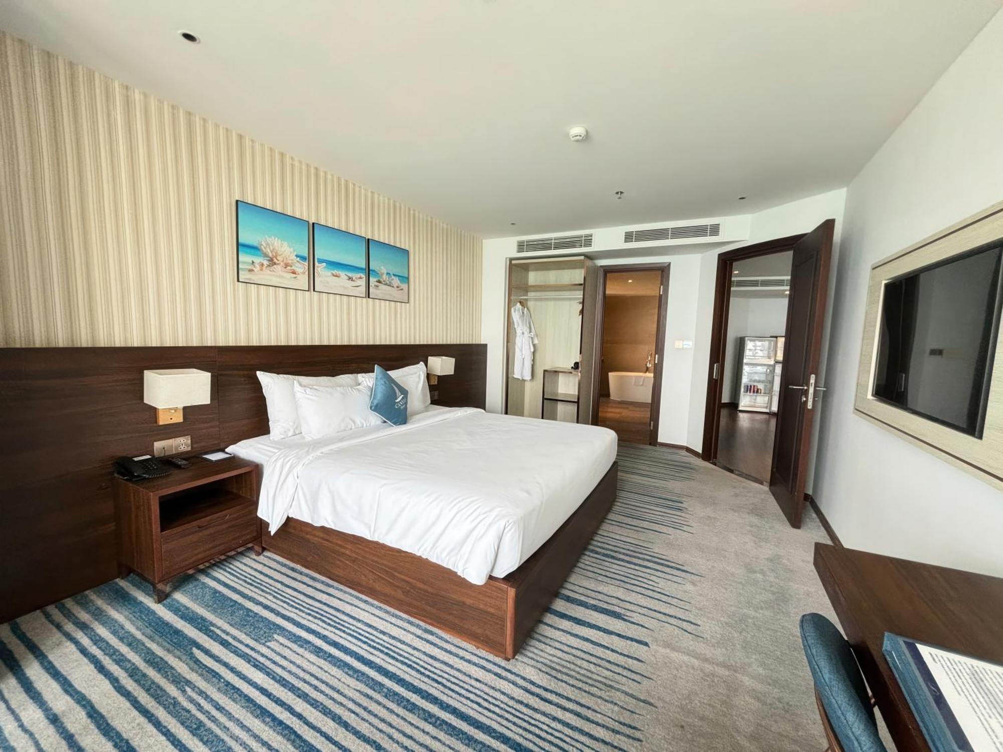 Canvas Danang Beach Hotel Екстер'єр фото