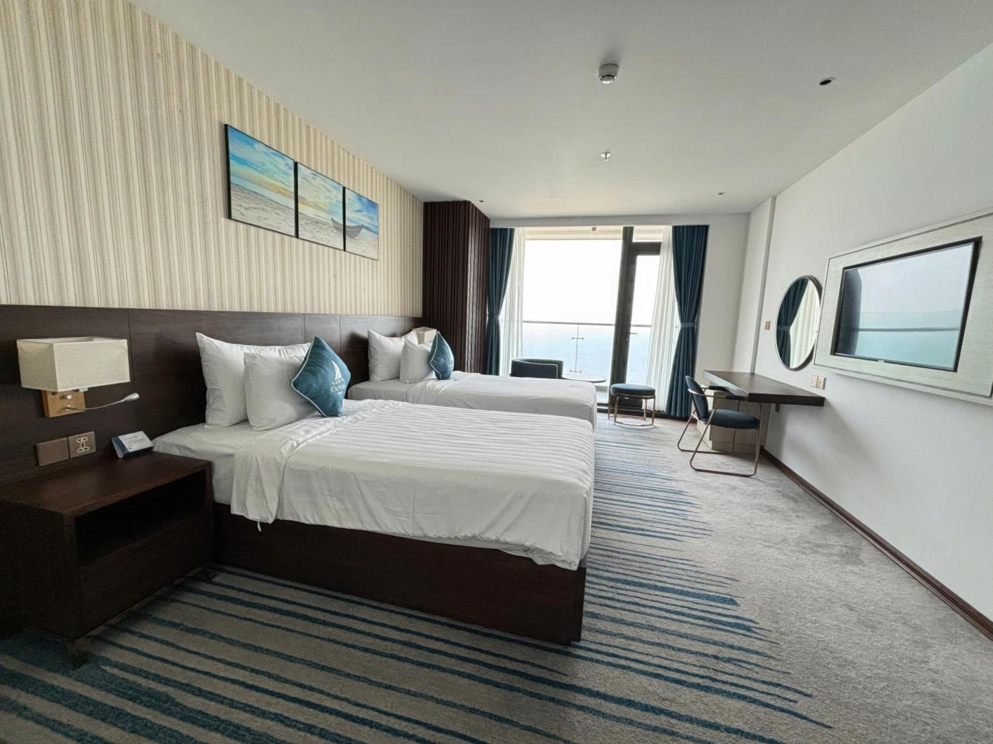 Canvas Danang Beach Hotel Екстер'єр фото